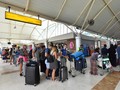 Jangan Sembarangan Tempel Stiker di Koper