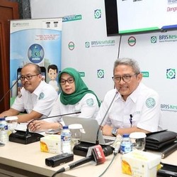 BPJS Kesehatan Defisit, RI Pilih Bailout Atau Kerek Iuran?