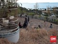 FOTO: Mereka yang Bertahan di Bukit Pengungsian Lombok