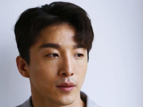 Nggak Nyangka, Begini Ternyata Rasanya Jadi Kakak Artis K-pop Terkenal Nggak Nyangka, Begini Ternyata Rasanya Jadi Kakak Artis K-pop Terkenal