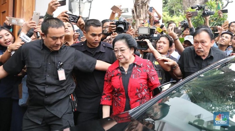 Pertemuan tersebut membahas finalisasi Cawapres dari Jokowi.