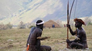 Melindungi Keselamatan Turis Lewat Pemandu Wisata