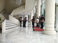 Ramai Soal Cawapres, Jokowi Tiba-tiba Sambangi Kantor JK