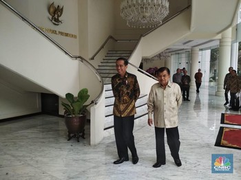 Jokowi: Saya Daftar Bersama Cawapres di KPU Besok Pagi