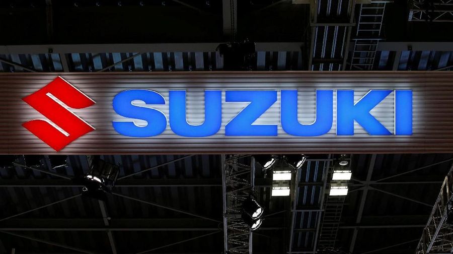 FILE PHOTO The logo of Suzuki Motor Corp. is pictured at the 45th Tokyo Motor Show in Tokyo, Japan October 25, 2017. REUTERS/Toru Hanai/File Photo