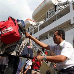 Penumpang Kapal PELNI Meroket 42%, Efek Tiket Pesawat Mahal?