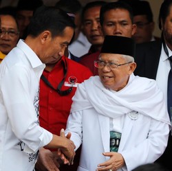 Ekonomi Jokowi-Ma'ruf: Setop Impor dan Geser Dominasi Asing