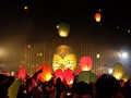 5 Ribu Lampion Melukis Langit di Dataran Dieng