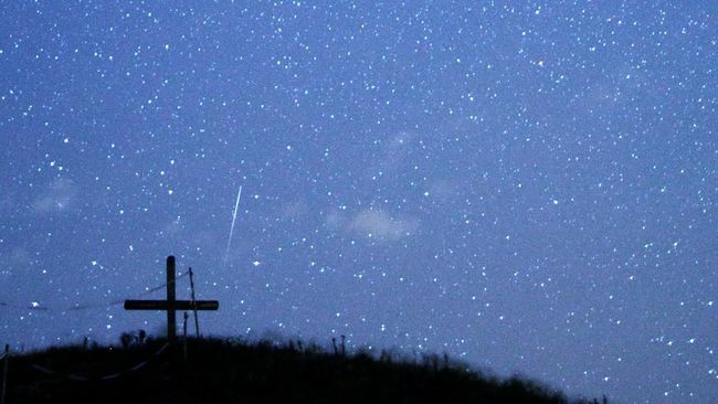 Saksikan Live Streaming Hujan Meteor Perseids
