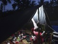 Mendikbud Minta Korban Gempa Lombok Bersabar Belajar di Tenda