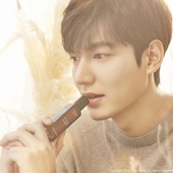 Lee Min Ho Gugat Netizen, Kenapa Nih?