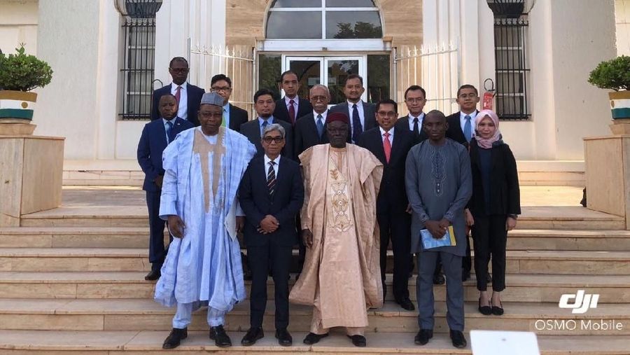PT Wijaya Karya (Persero) Tbk. (WIKA) menandatangani kontrak Proyek Pembangunan Renovation Presidential Palace Republik Niger senilai Rp 370 miliar