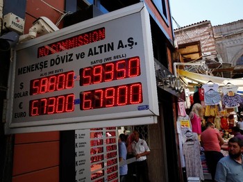 Lira Turki Menguat Meski Erdogan Balas Serangan AS