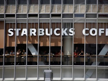 Babak Belur Kena Boikot, Starbucks dan H&M Hengkang dari Sini