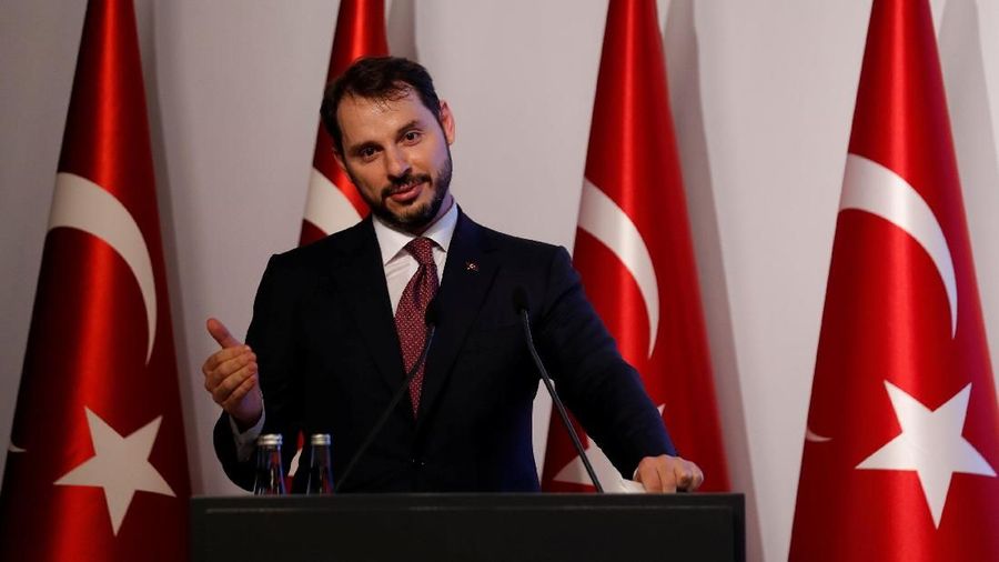 Turki memperkirakan pertumbuhan ekonominya akan melambat dan inflasi terus meninggi.