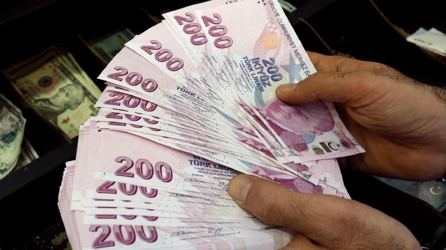 Bank sentral Turki mengambil langkah kebijakan moneter menyusul rontoknya mata uang negara itu, lira, dalam beberapa waktu terakhir.