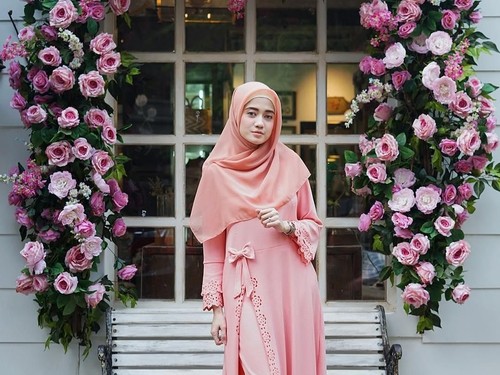 Cerita Hijrah Mantan Personel Girlband Princess yang Kini Berhijab Cerita Hijrah Mantan Personel Girlband Princess yang Kini Berhijab