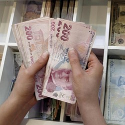 Turki Hadapi Krisis Terburuk Sejak 2008, Ada Apa Mr Erdogan?