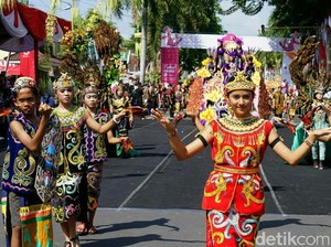 5 Tempat Sewa Baju Adat Nusantara untuk HUT RI di Denpasar dan Sekitarnya