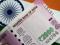 Tahan Pelemahan Rupee, India Naikkan Bea Impor 19 Barang