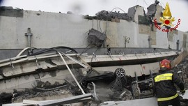 Korban Tewas Jembatan Ambruk di Italia Bertambah