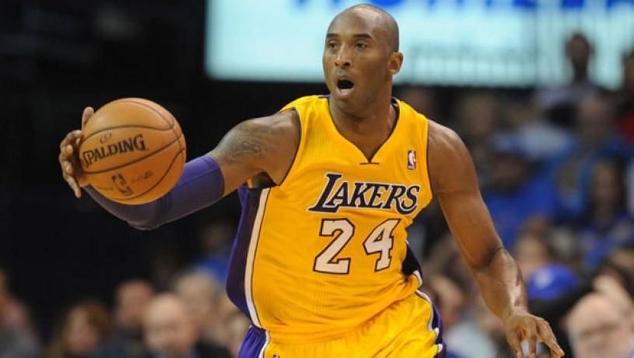 Kobe Bryant memberikan tips kepada atlet atlet muda untuk jadi pemimpin yang baik
