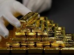 Dilibas Dolar AS, Harga Emas Kian Terpuruk