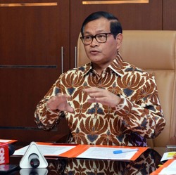 Dear Menteri! Sisa Tugas Tinggal 18 Hari, Jangan Aneh-aneh