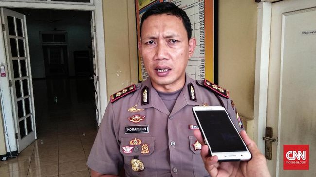 Ratu Sekte Sesat Kerajaan Ubur-ubur Idap Gangguan Jiwa Berat