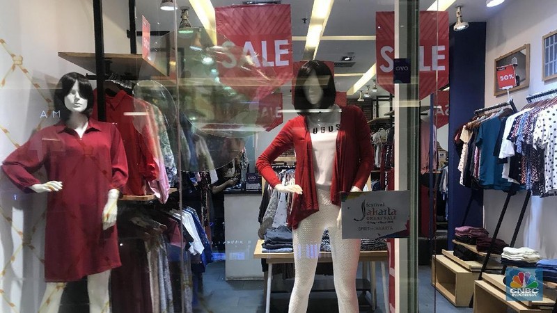Menyambut Hari Kemerdekaan Republik Indonesia yang ke-73 banyak brand fesyen menawarkan promo menarik.