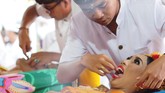 Enam musuh yang disebut Sad Ripu itu merupakan kama (nafsu), loba (ketamakan), krodha (amarah), mada (mabuk), moha (kebingungan), dan matsarya (iri hati). (Mahendra Moonstar - Anadolu Agency)
