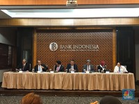 Di Luar Ekspektasi, BI Kerek Naik Lagi Bunga Acuan
