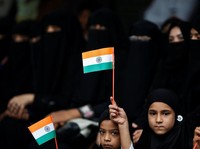 Cerita India Bangun 'Kerajaan' Internetnya Sendiri