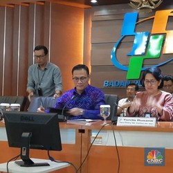 Apa Penyebab Neraca Dagang RI Defisit hingga US$2 Miliar?