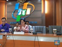 Apa Penyebab Neraca Dagang RI Defisit hingga US$2 Miliar?