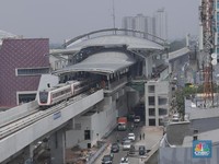 Mencoba LRT Jakarta yang Gagal Melayani Publik di Asian Games