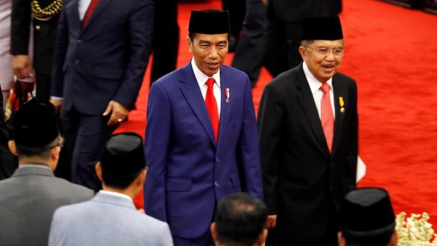 Presiden Joko Widodo (Jokowi) menyatakan pertumbuhan ekonomi yang stabil pengendalian inflasi yang terjaga memiliki dampak positif.