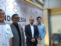 CAD Melebar & Rupiah Melemah, Chatib Basri: RI Tak Krisis