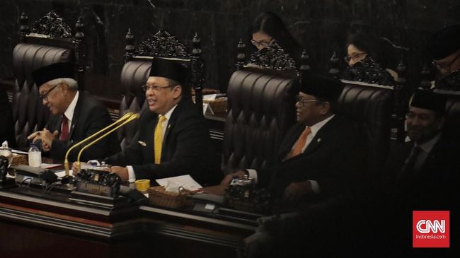 DPR Minta Jokowi Realistis Susun APBN 2019