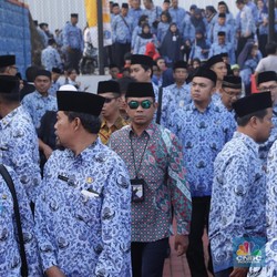 PNS Sudah Nikah Wajib Lapor Pasangan, Diabaikan Bisa Kena Sanksi