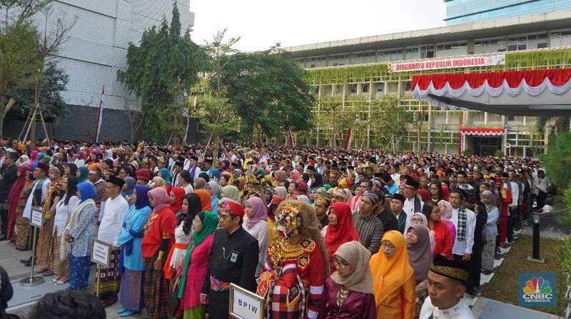 Basuki berharap Kementerian PUPR bisa melakukan pembangunan infrastruktur di seluruh Indonesia