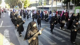Polemik Pawai Bercadar, Mendikbud Jamin Sekolah Tak Radikal