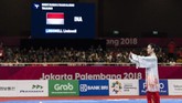 Lindswell Kwok menjadi salah satu penyumbang emas bagi Indonesia pada Asian Games 2018 berkat aksi menawan dalam nomor Taijijian dan Taijiquan. (ANTARA FOTO/INASGOC/Ismar)Patrizki/nak/18.