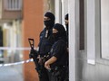 Penyerang Kantor Polisi Spanyol Teriakkan Allahu Akbar
