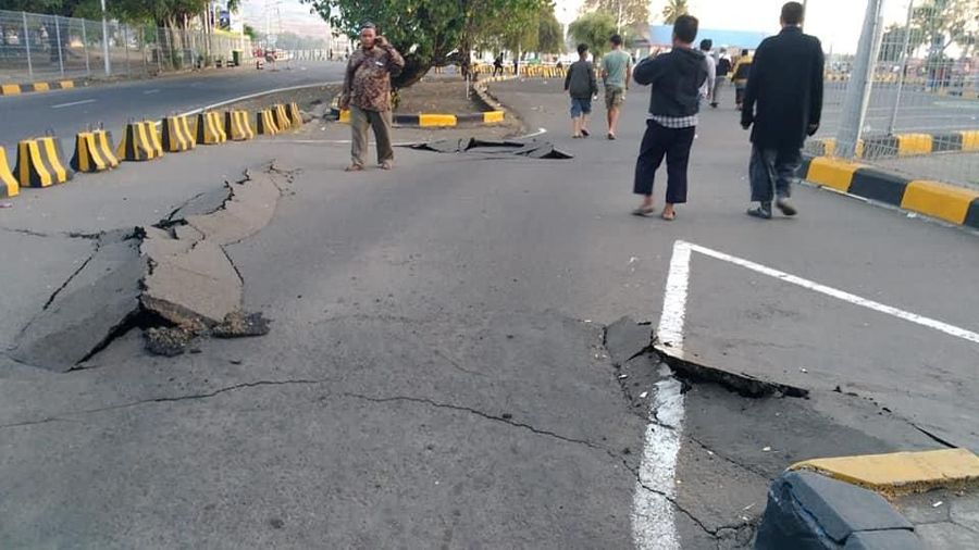Pemerintah sampai saat ini masih memperbaiki sejumlah infrastruktur yang rusak akibat gempa yang mengguncang Lombok, Nusa Tenggara Barat.