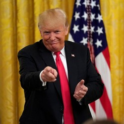 Segera Berunding, Trump Proses Tarif Baru Rp 2.980 T ke China