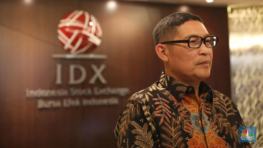 Namun ledakan di Monas bukan satu-satunya yang menjadi penyebab koreksi Indeks Harga Saham Gabungan (IHSG) pagi ini.