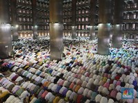 Bacaan Niat Sholat Tahajud 2 Rakaat Beserta Tata Caranya