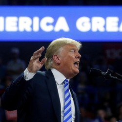 Benarkah Pasar Saham akan Hancur Bila Trump Lengser?