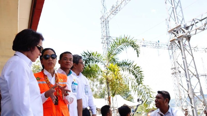 Pengoperasian tiga infrastruktur kelistrikan itu akan memperkuat sistem kelistrikan Papua sehingga bisa mendorong pertumbuhan ekonomi daerah.